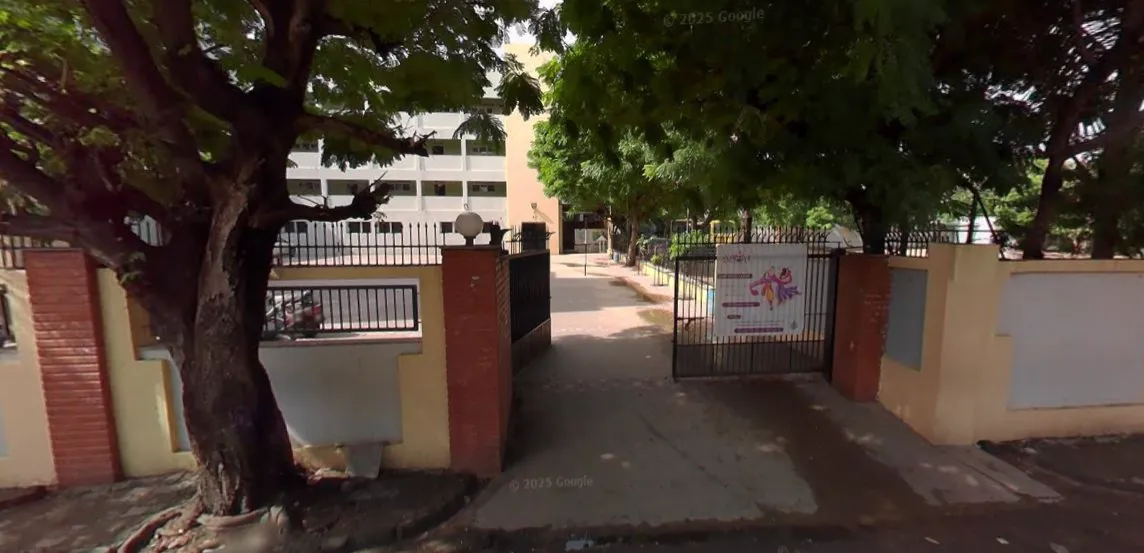 school.name