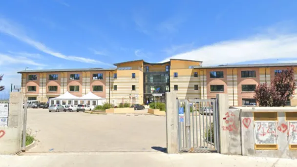 school.name