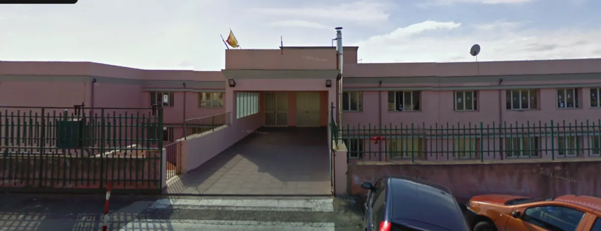 school.name