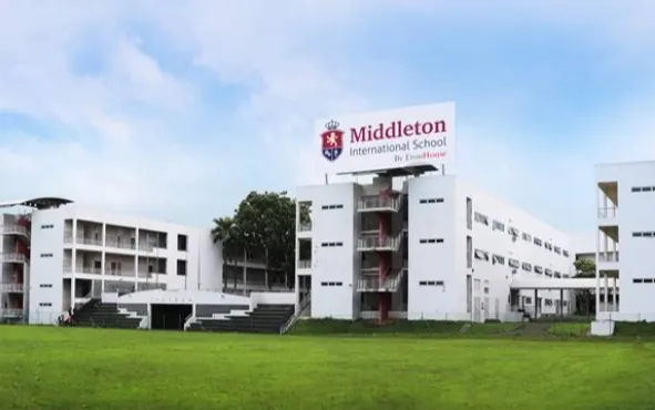 Middleton International School