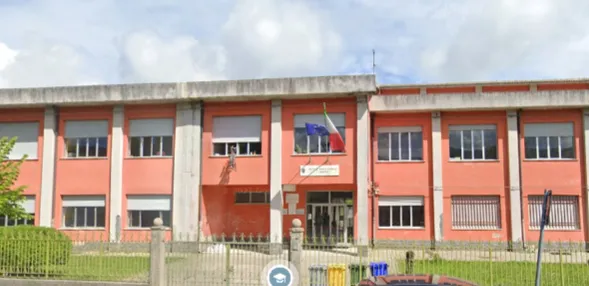 school.name